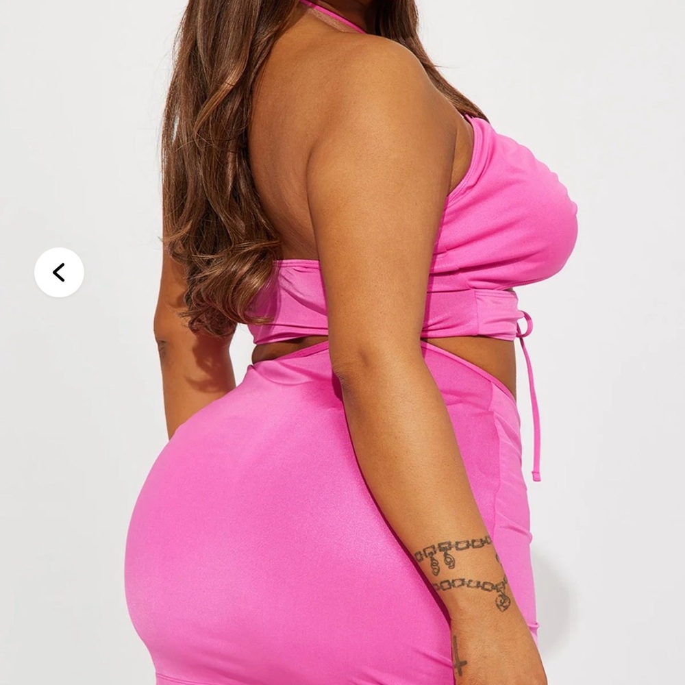 Fashion Nova Hot Pink Swimwear Set - Picture 8 of 8